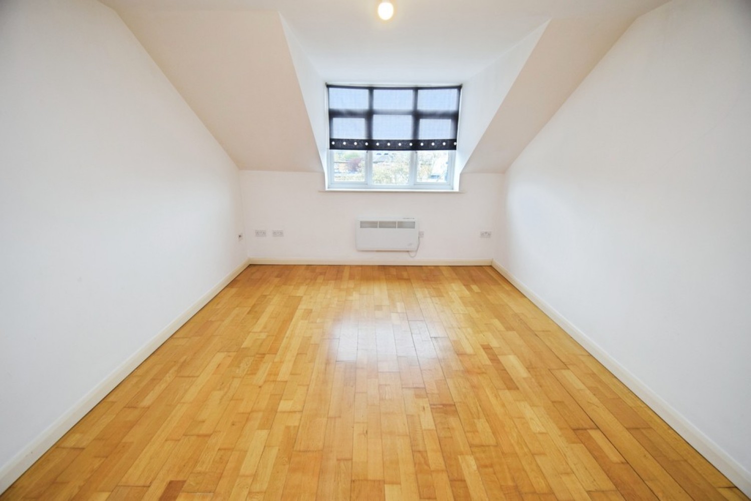 2 bedroom Flat for Sale Shipley, Bradford, West Yorkshire