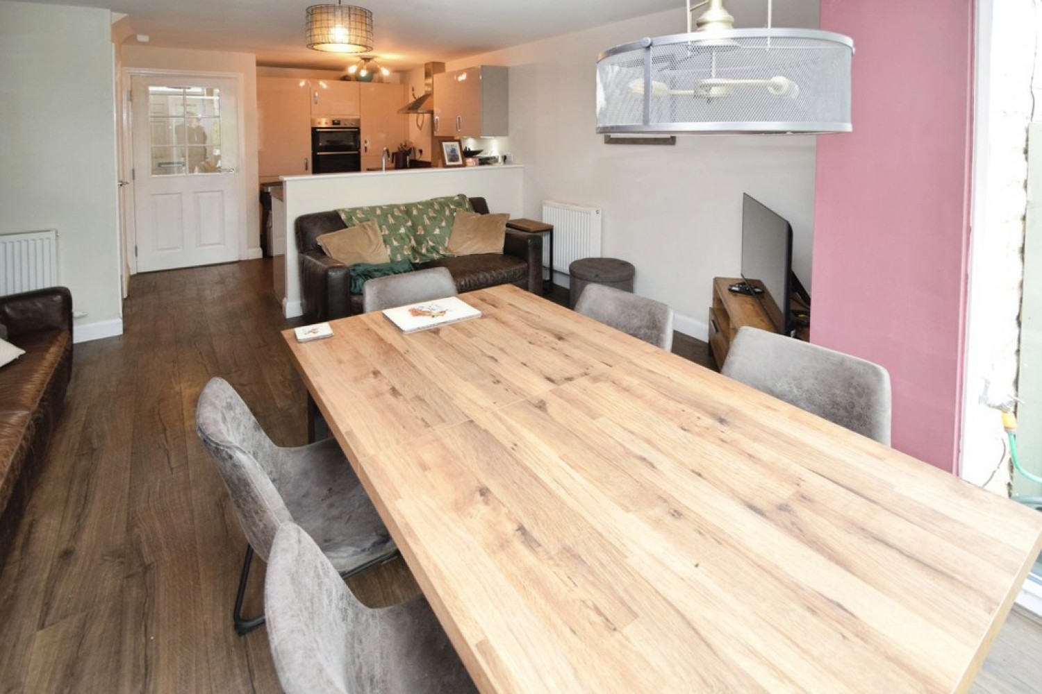 3 bedroom House for Sale Cullingworth, Bradford, West Yorkshire