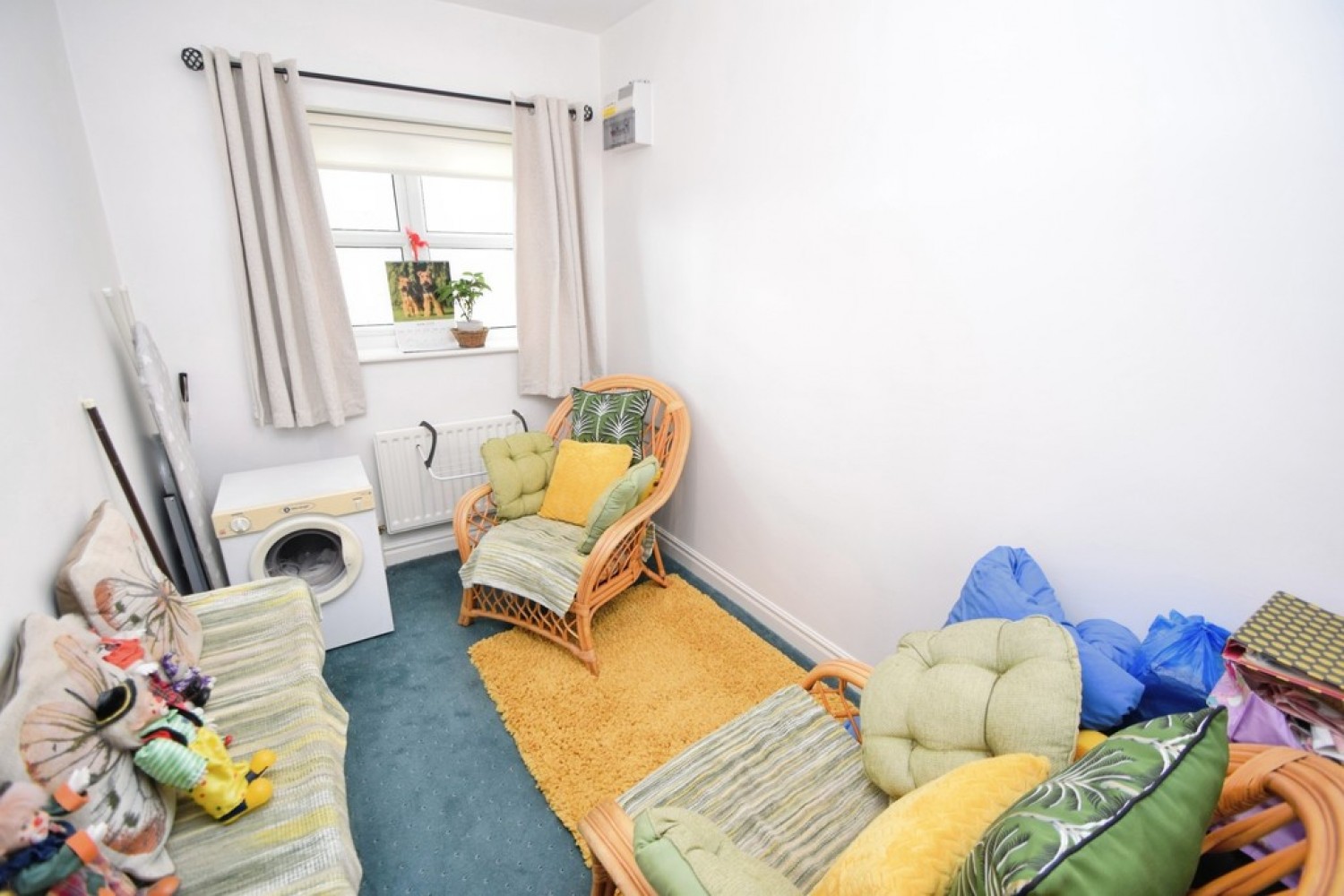 3 bedroom Bungalow for Sale Wilsden, Bradford, West Yorkshire