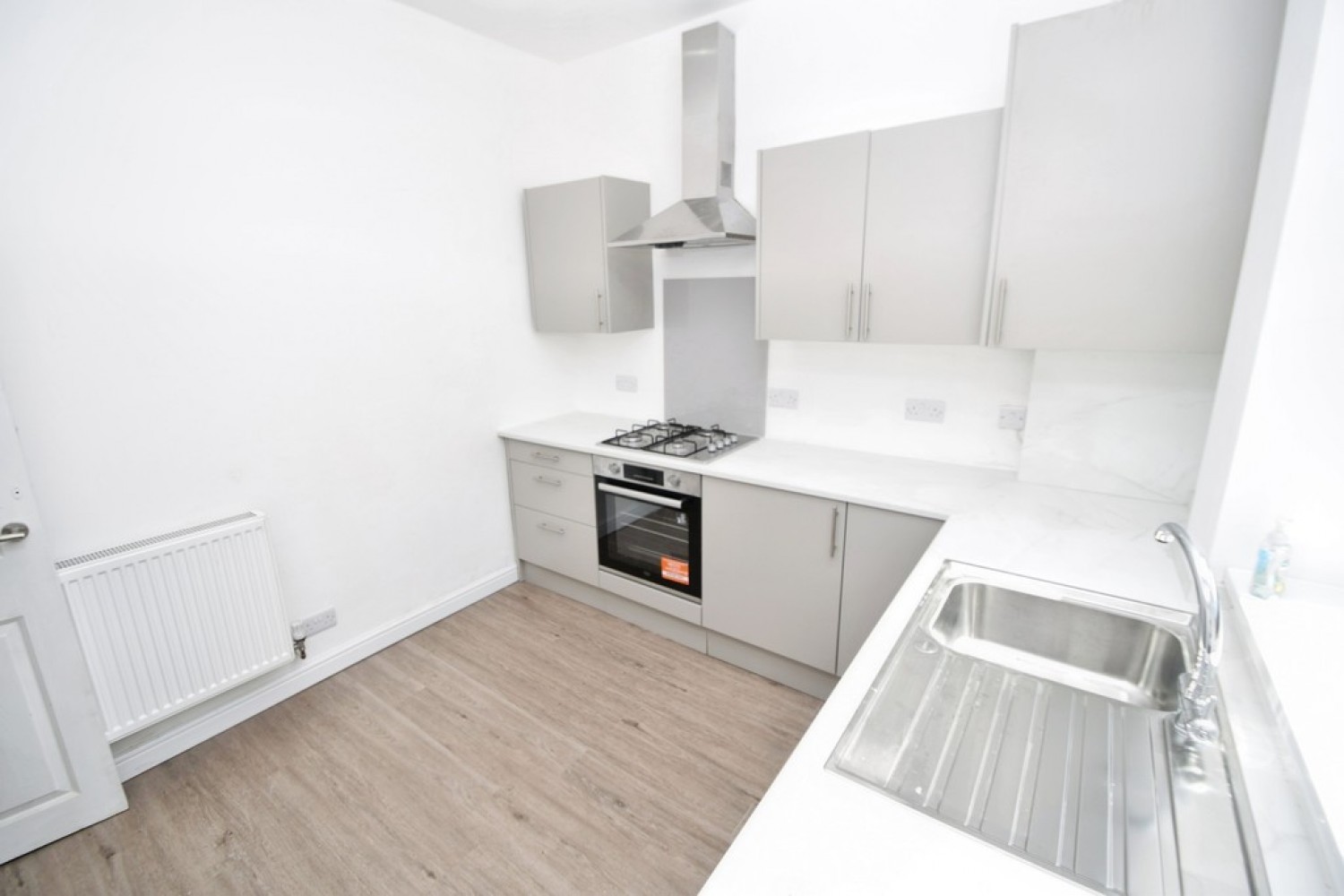 2 bedroom House for Sale Ingrow, Keighley, West Yorkshire