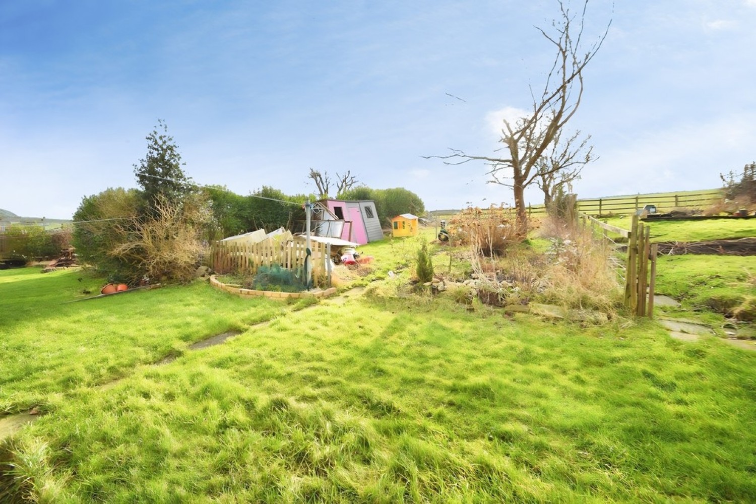 3 bedroom House for Sale Cross Roads, Keighley, West Yorkshire