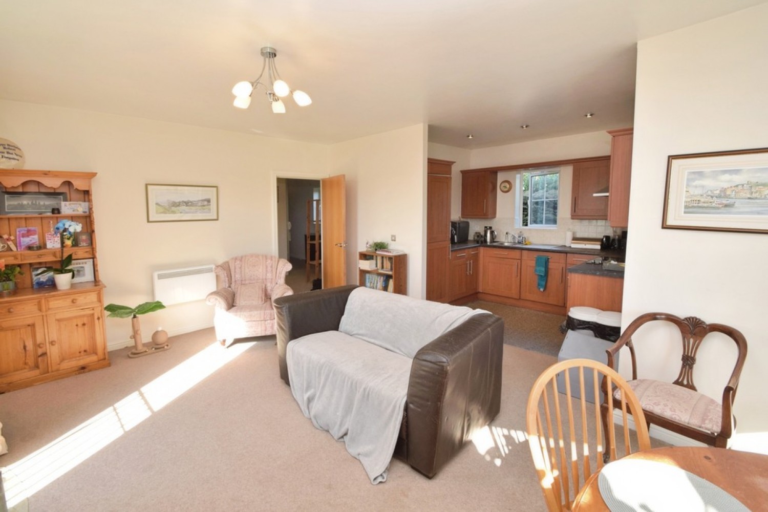 2 bedroom Flat for Sale Gilstead, Bingley, West Yorkshire