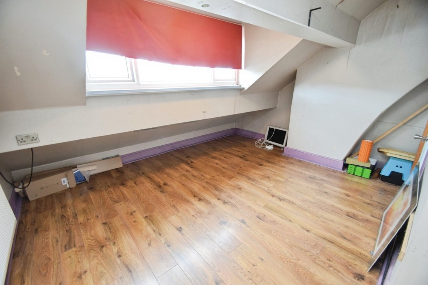 3 bedroom House for Sale Shipley, Bradford, West Yorkshire
