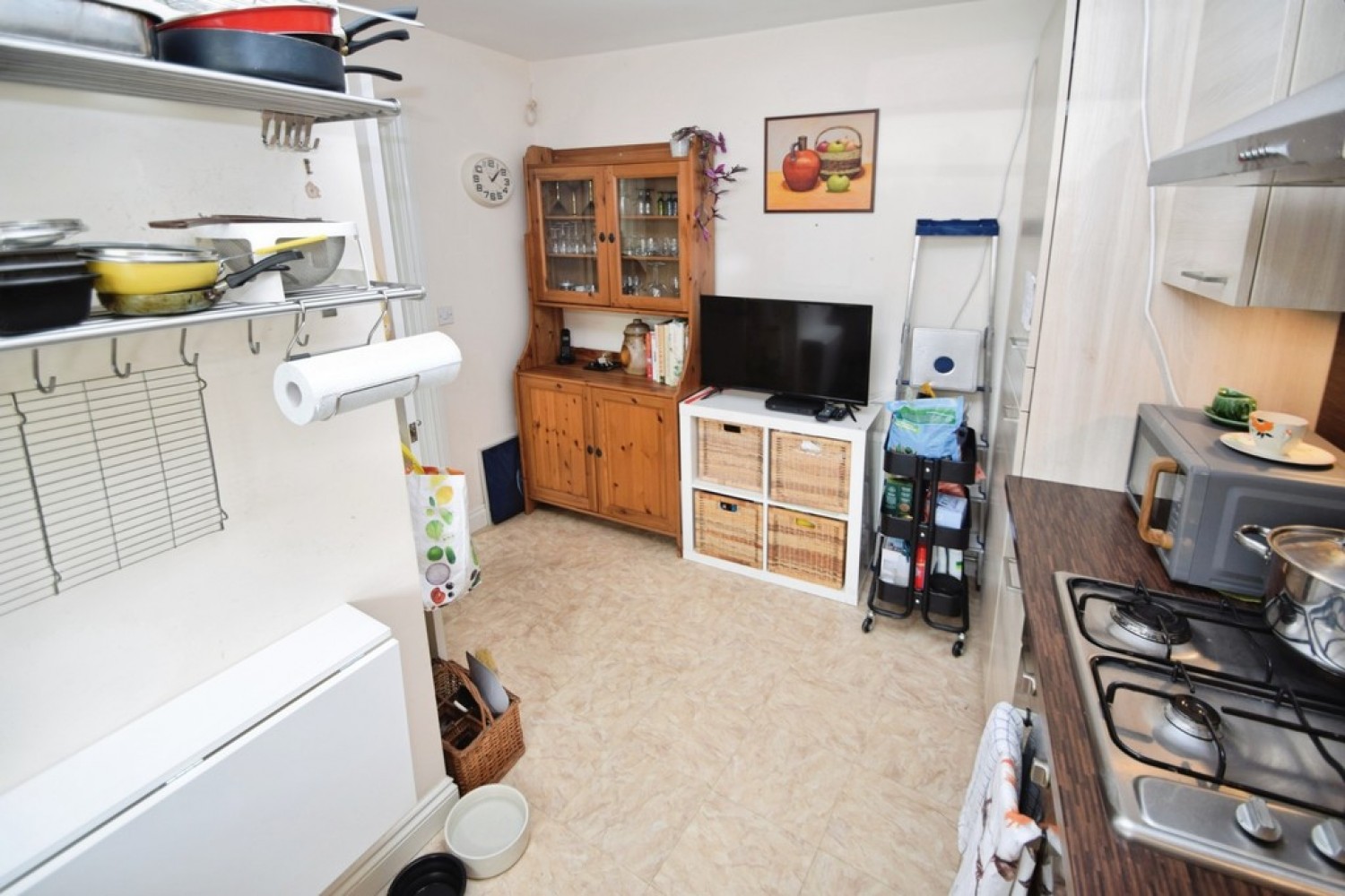 3 bedroom House for Sale Cottingley, Bradford, West Yorkshire