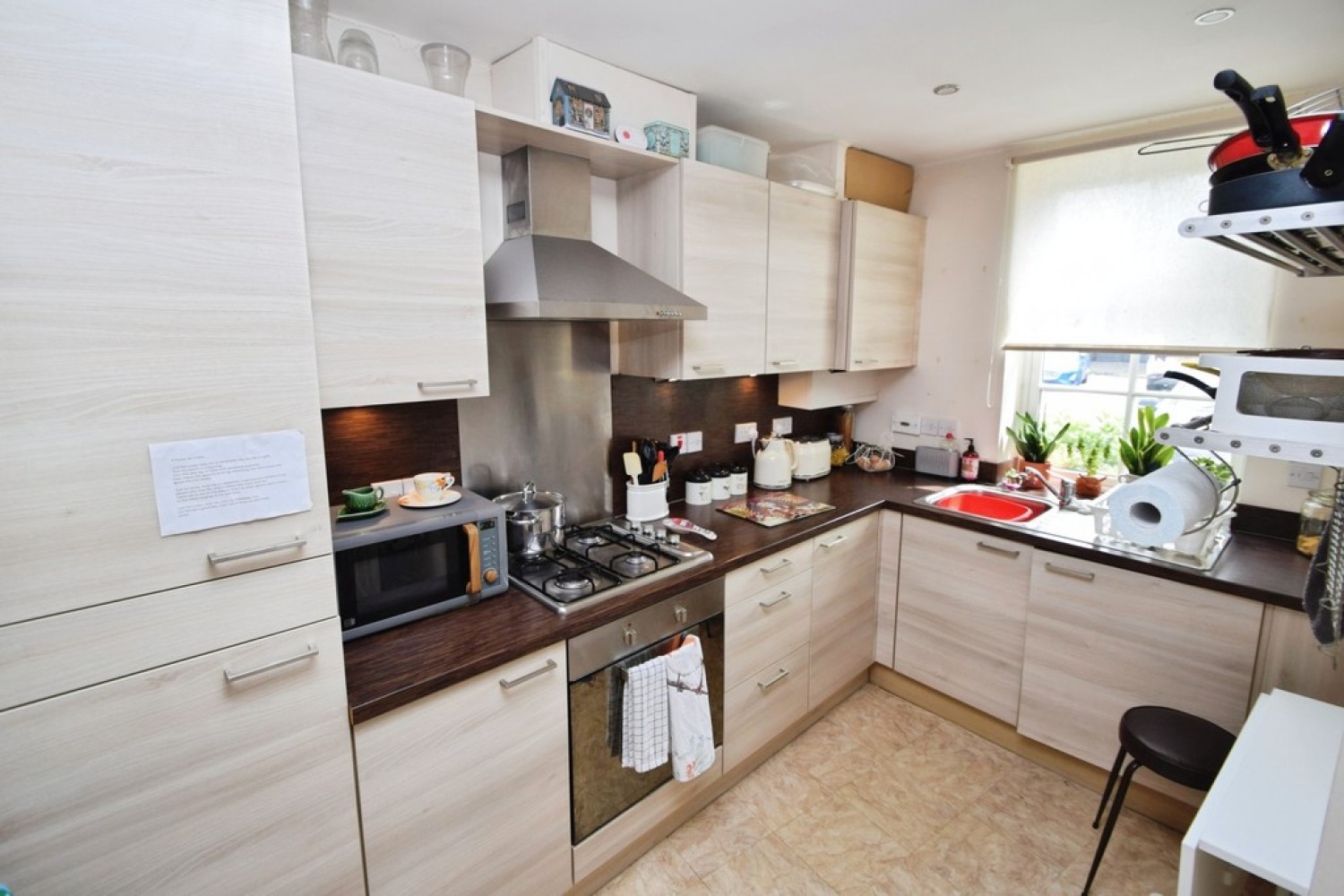3 bedroom House for Sale Cottingley, Bradford, West Yorkshire