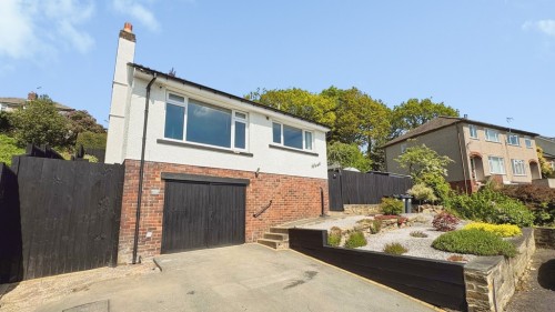 Riddlesden, Bradford, West Yorkshire