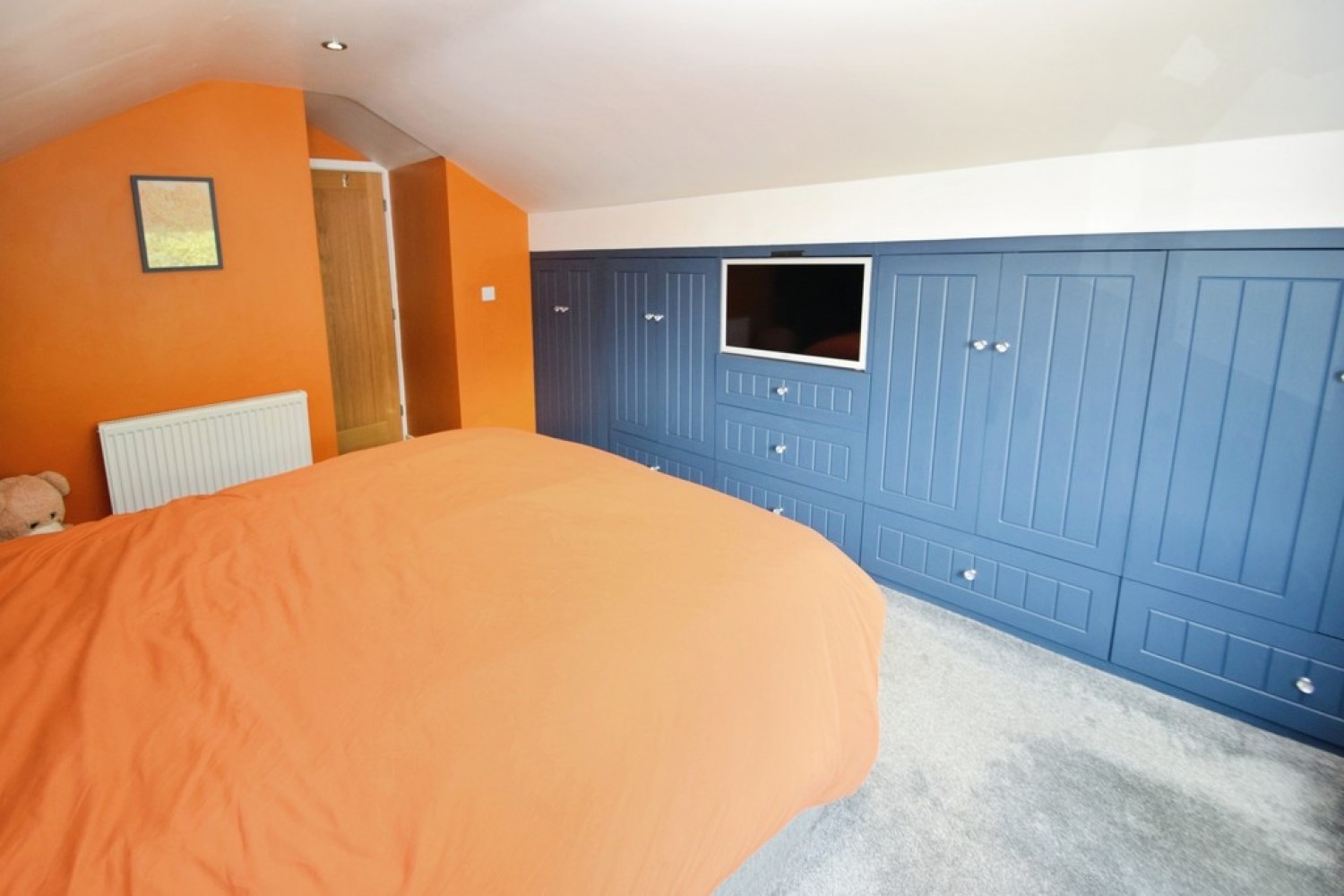 3 bedroom Bungalow for Sale Riddlesden, Bradford, West Yorkshire