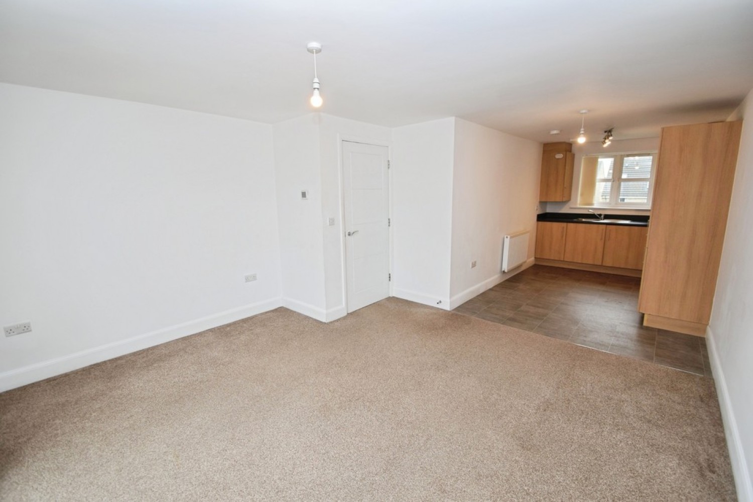 2 bedroom Flat for Sale Laisterdyke, Bradford, West Yorkshire