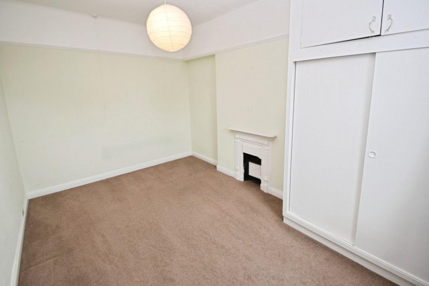 3 bedroom House for Sale Utley, Keighley, West Yorkshire