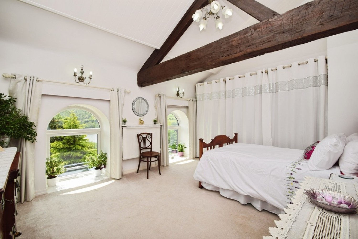 5 bedroom Property for Sale Oxenhope, Keighley, West Yorkshire