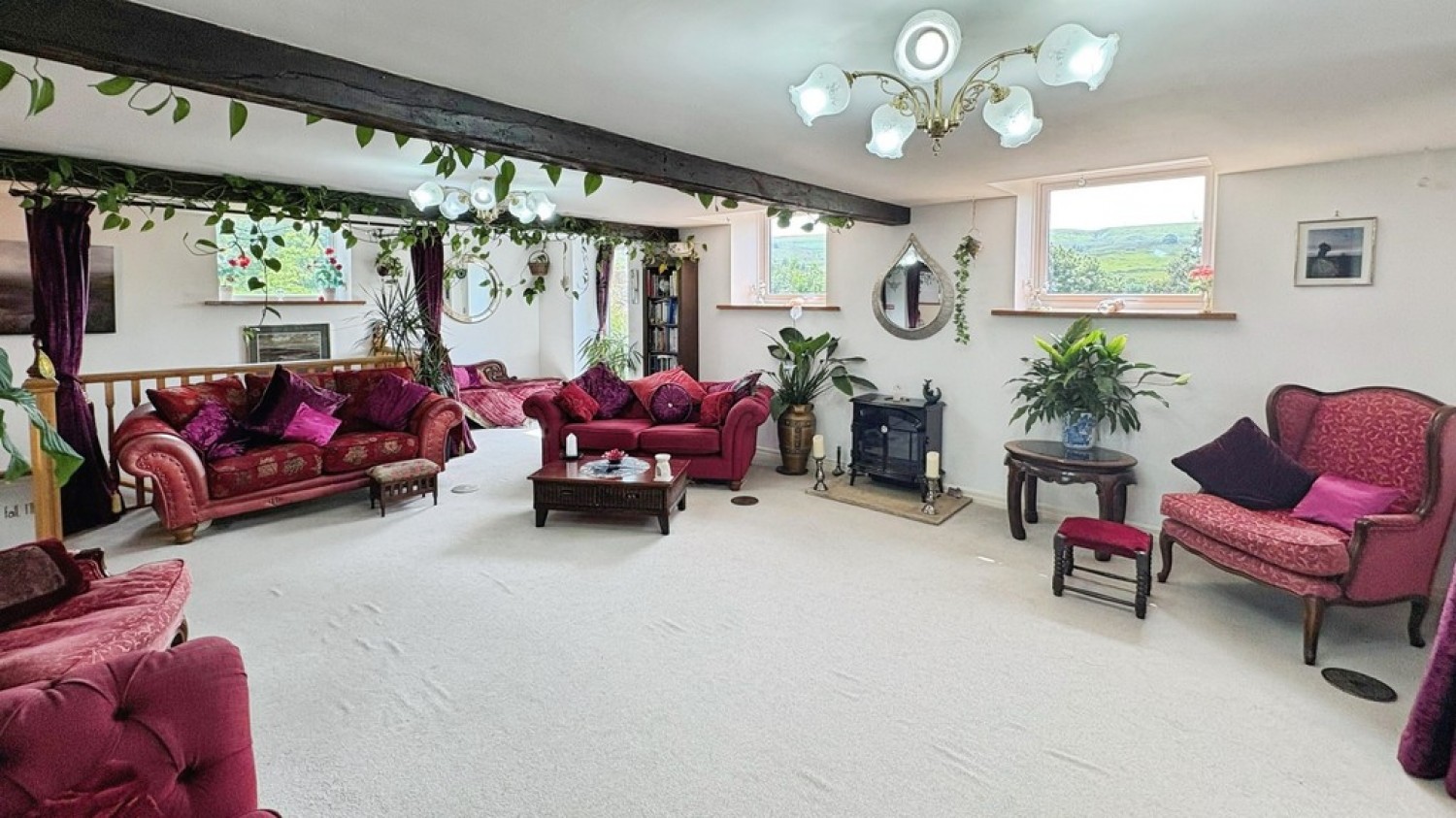 5 bedroom Property for Sale Oxenhope, Keighley, West Yorkshire