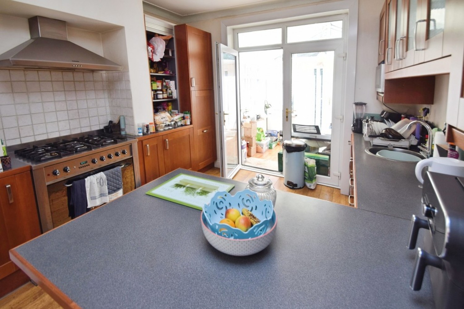 4 bedroom House for Sale Allerton, Bradford, West Yorkshire
