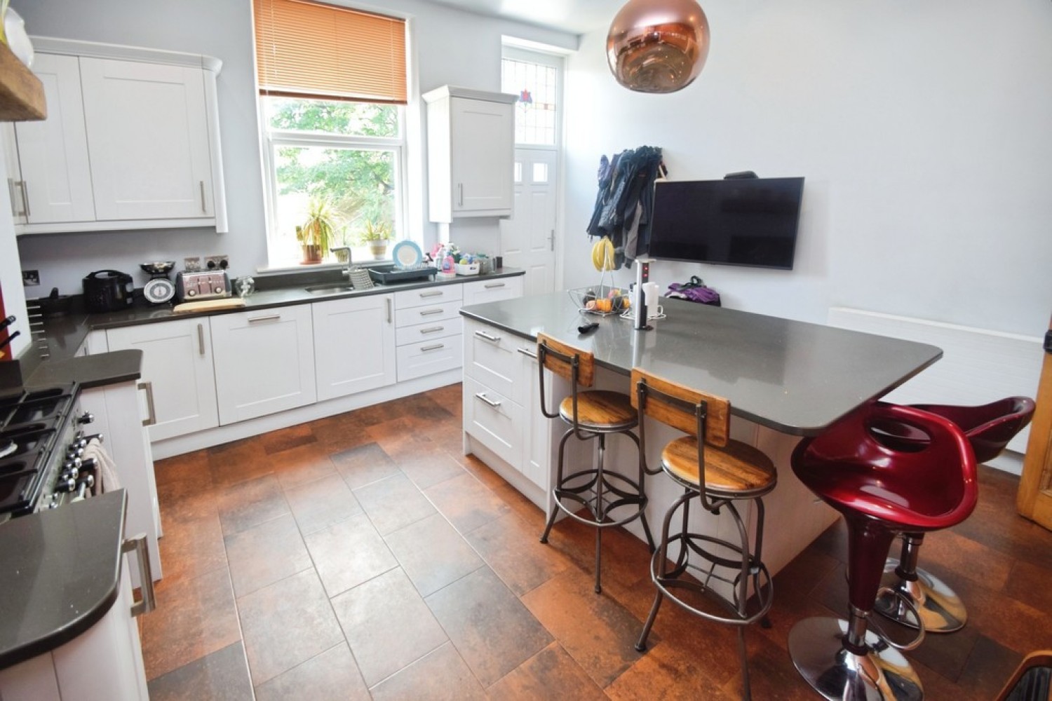 4 bedroom House for Sale Saltaire, Bradford, West Yorkshire