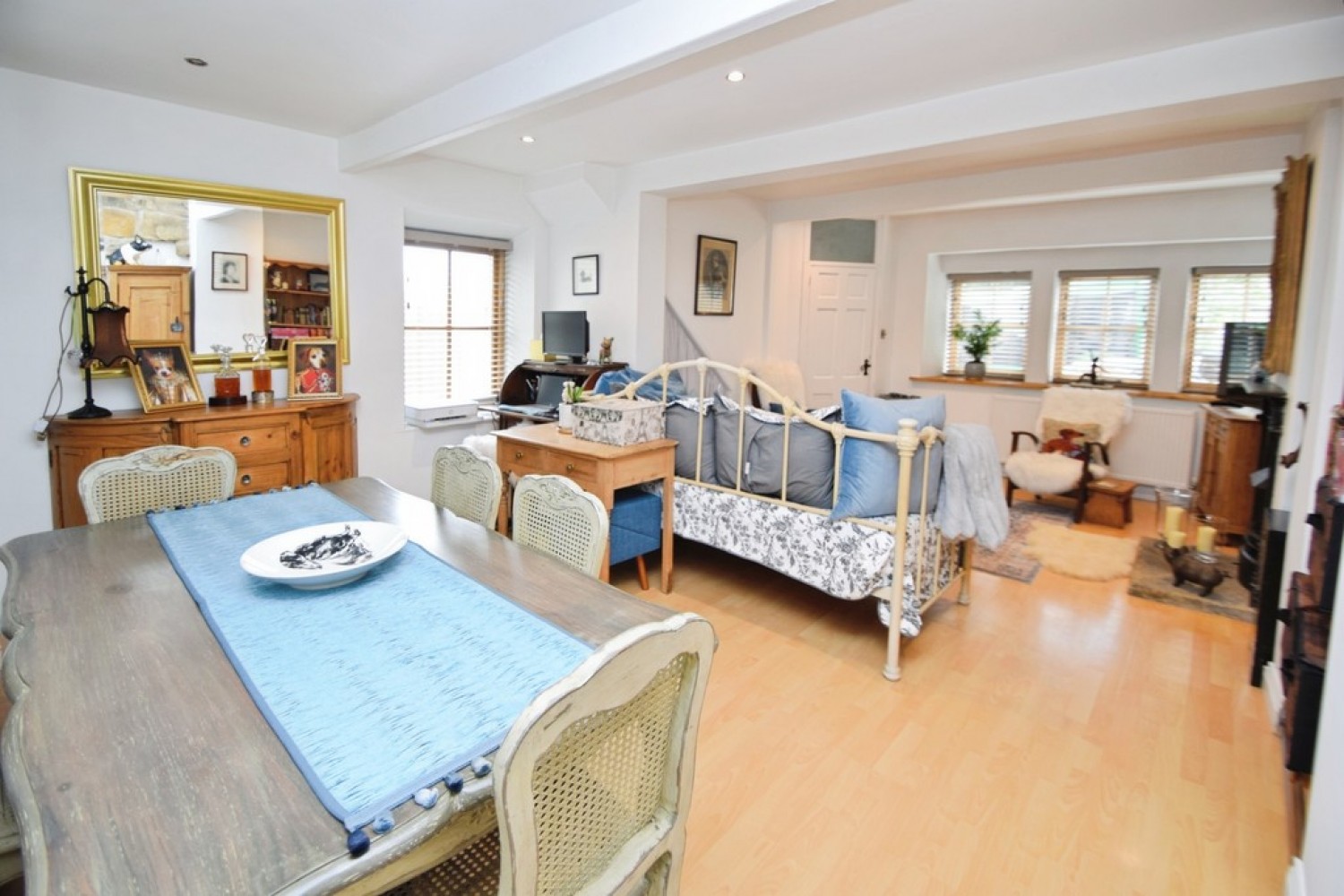 2 bedroom House for Sale Oakworth, Keighley, West Yorkshire