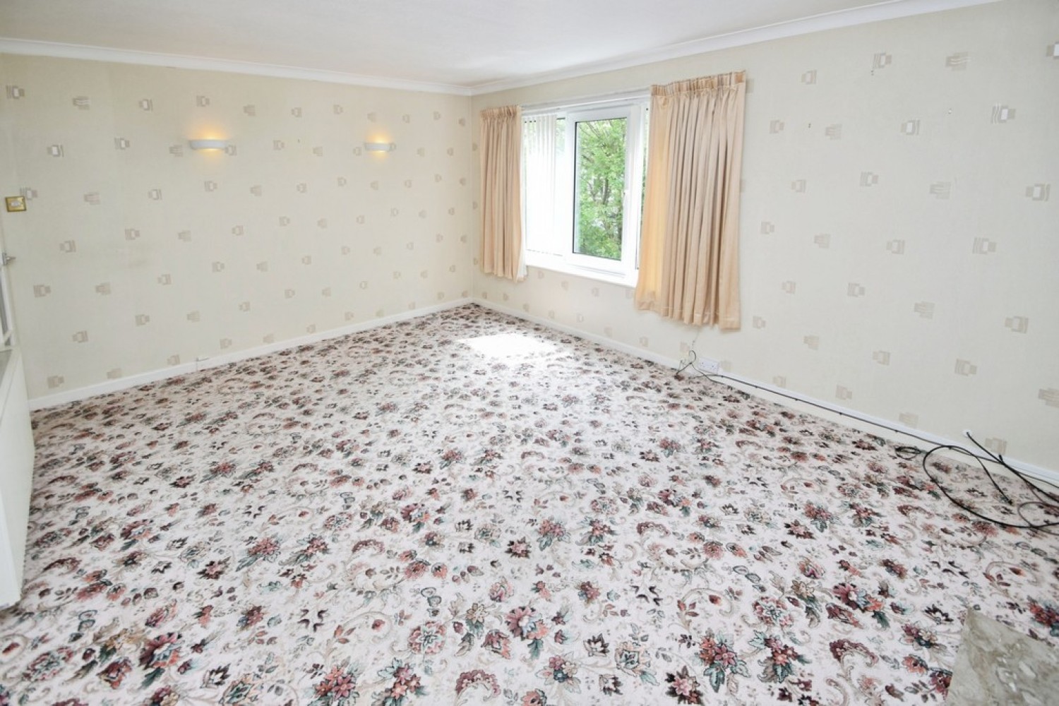 2 bedroom Flat for Sale Keighley, West Yorkshire