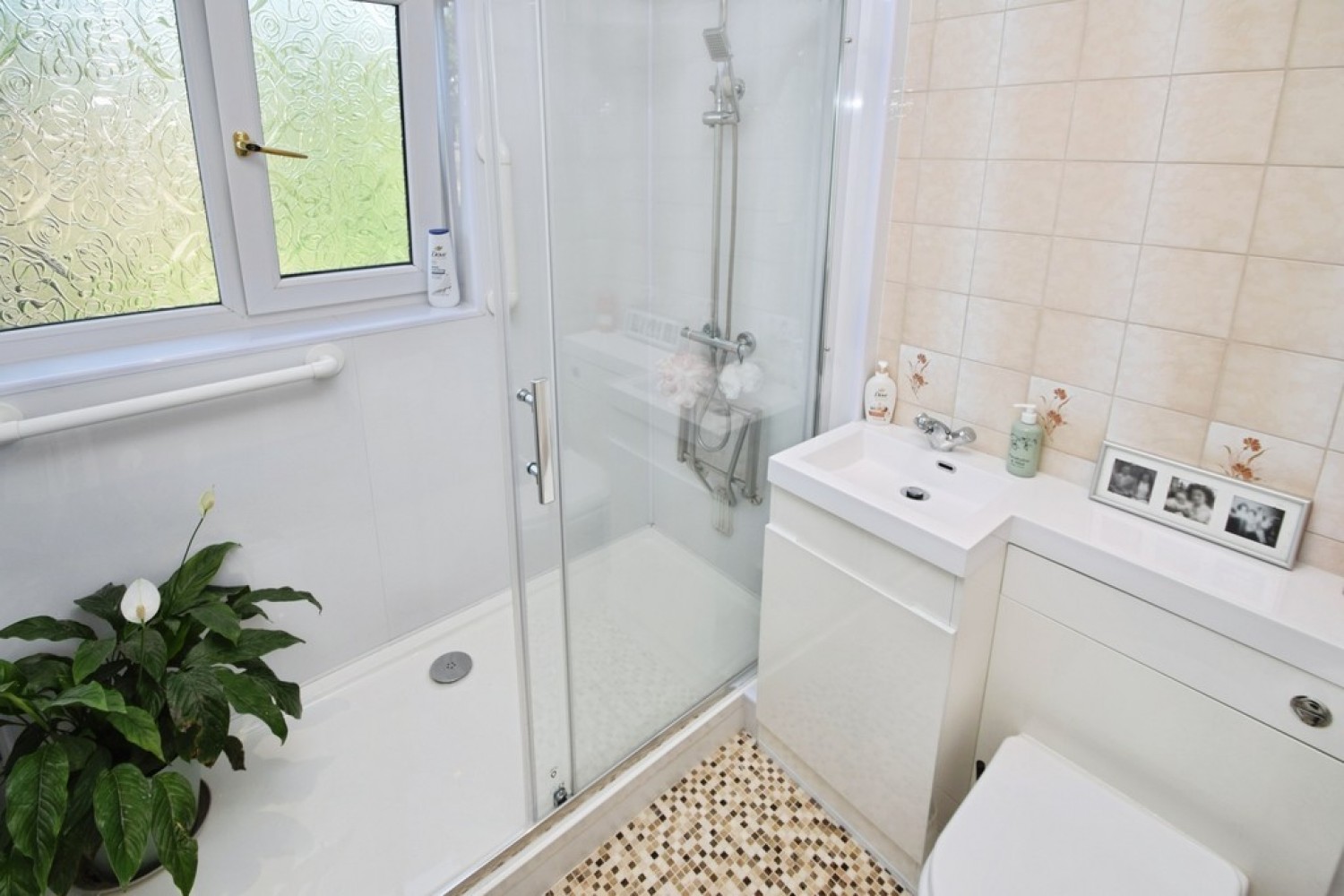 3 bedroom House for Sale Stockbridge, Keighley, West Yorkshire