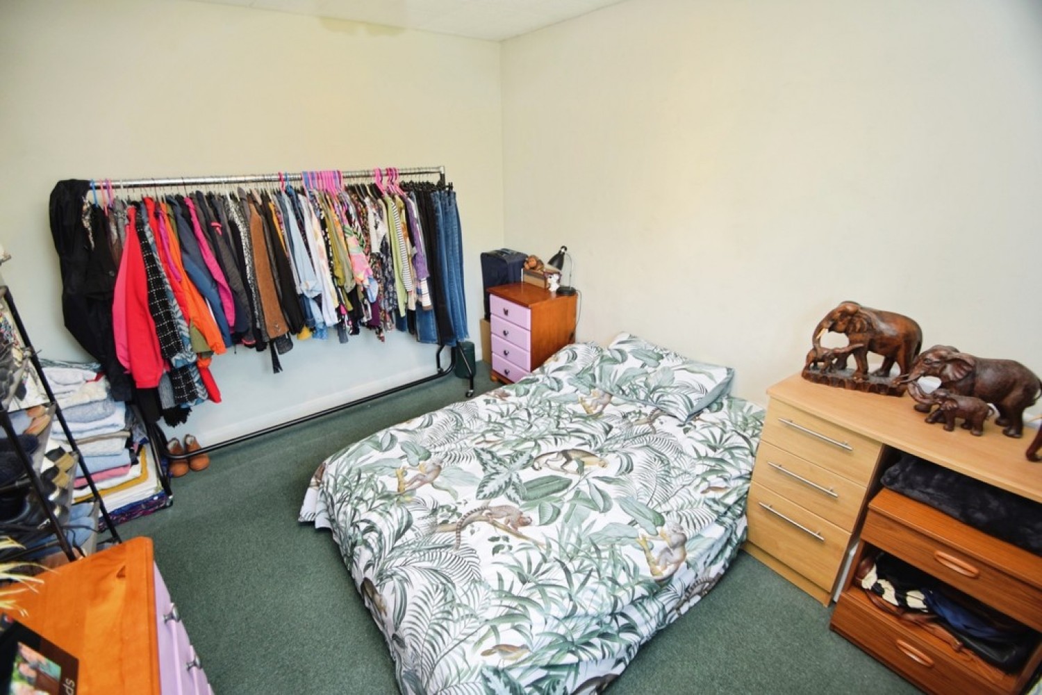 3 bedroom House for Sale Stockbridge, Keighley, West Yorkshire
