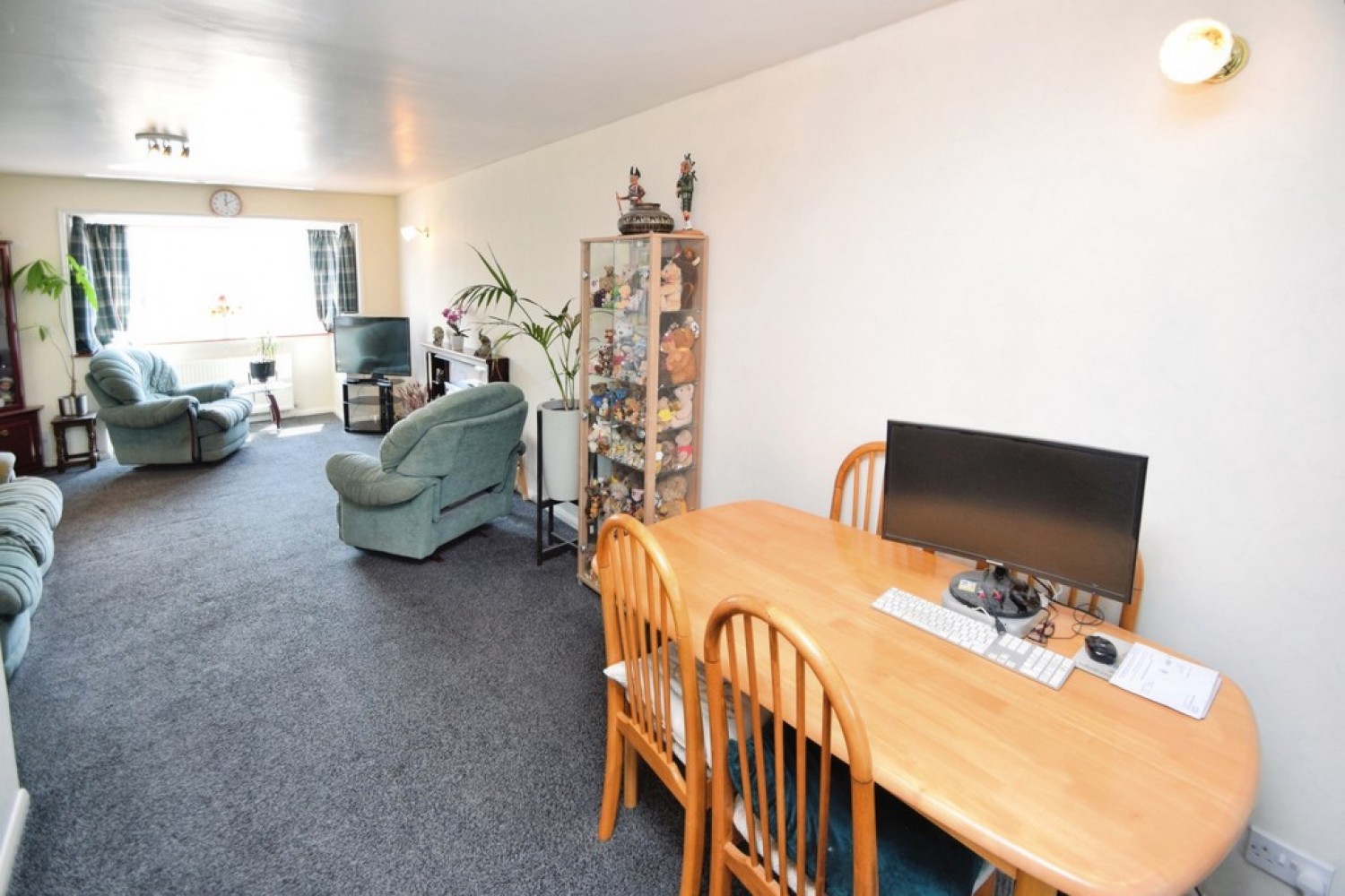 3 bedroom House for Sale Stockbridge, Keighley, West Yorkshire