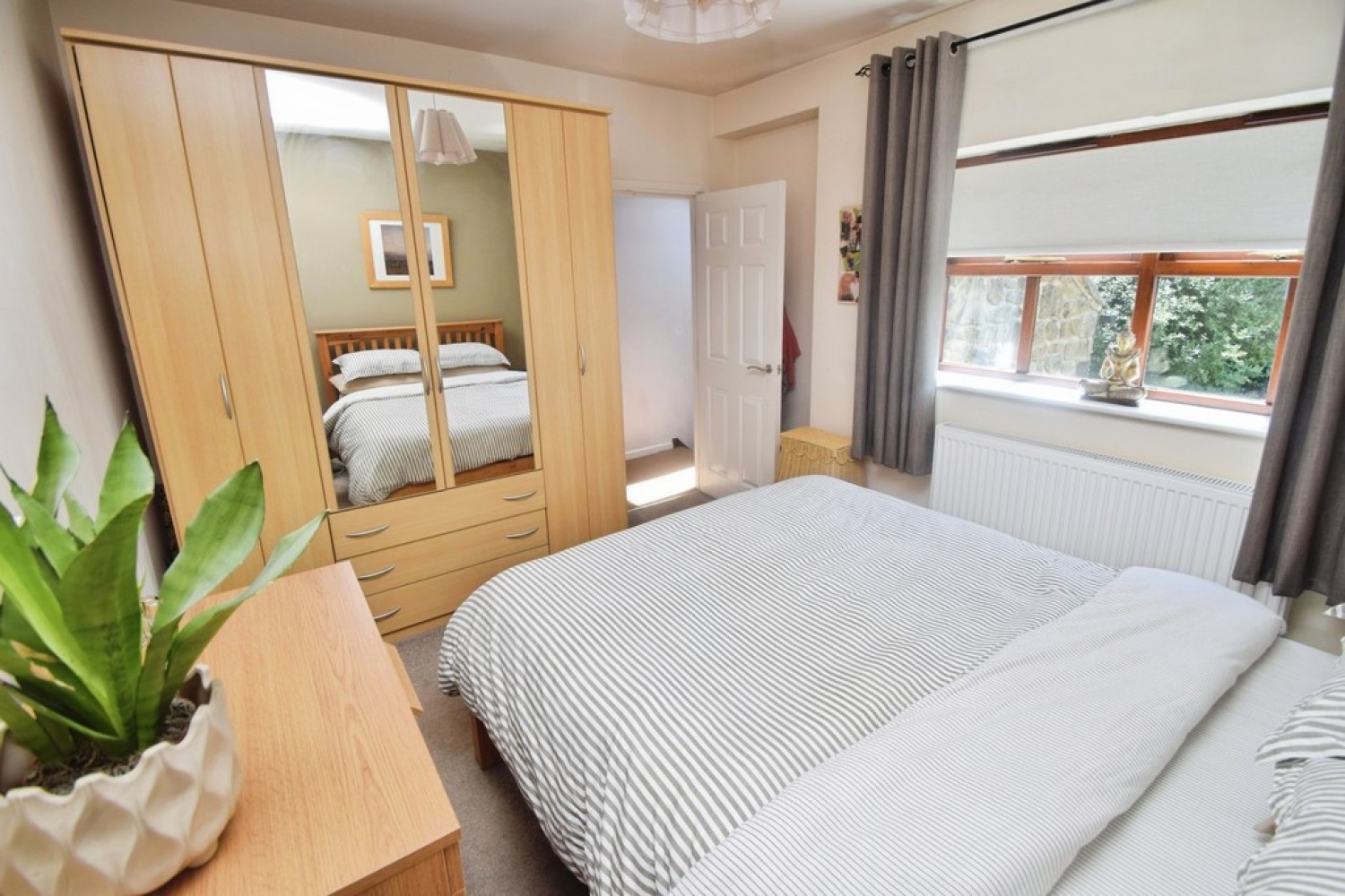 4 bedroom House for Sale Haworth, Keighley, West Yorkshire