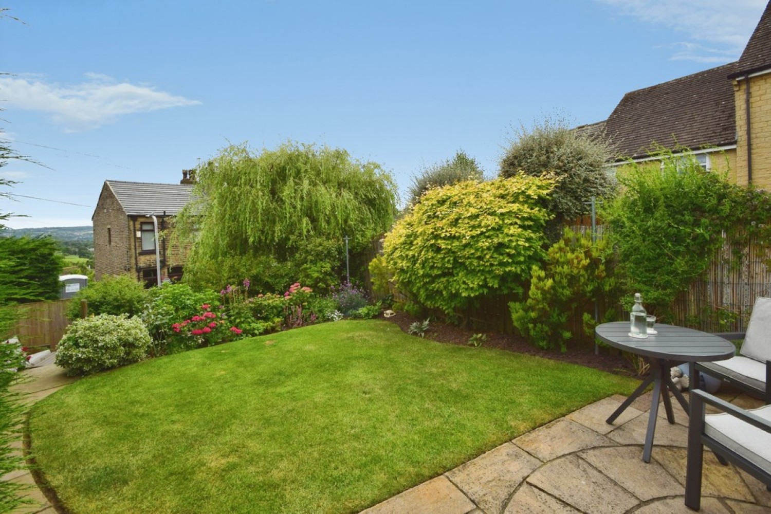 3 bedroom House for Sale East Morton, Keighley, West Yorkshire