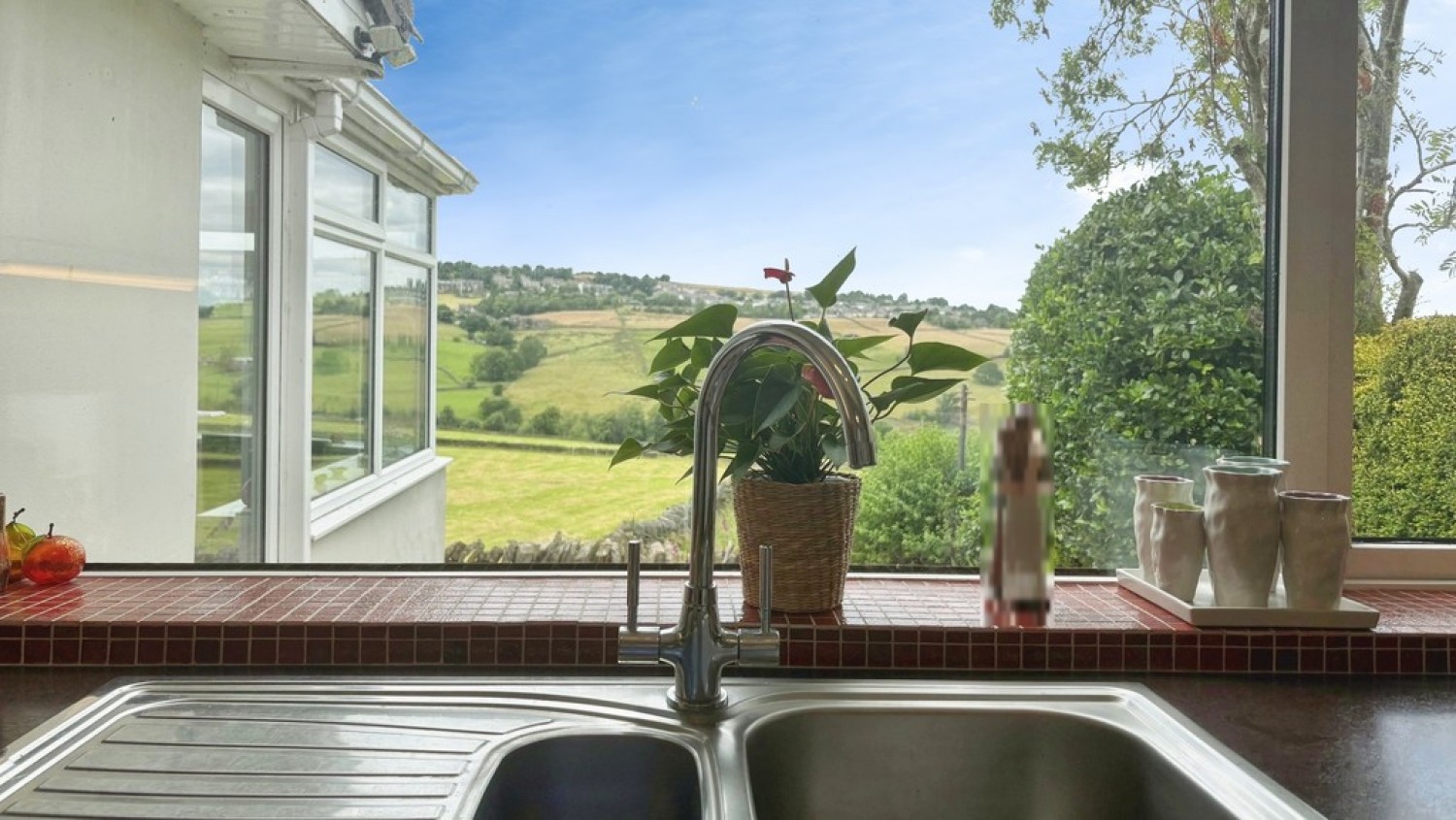 3 bedroom House for Sale Cross Roads, Keighley, West Yorkshire