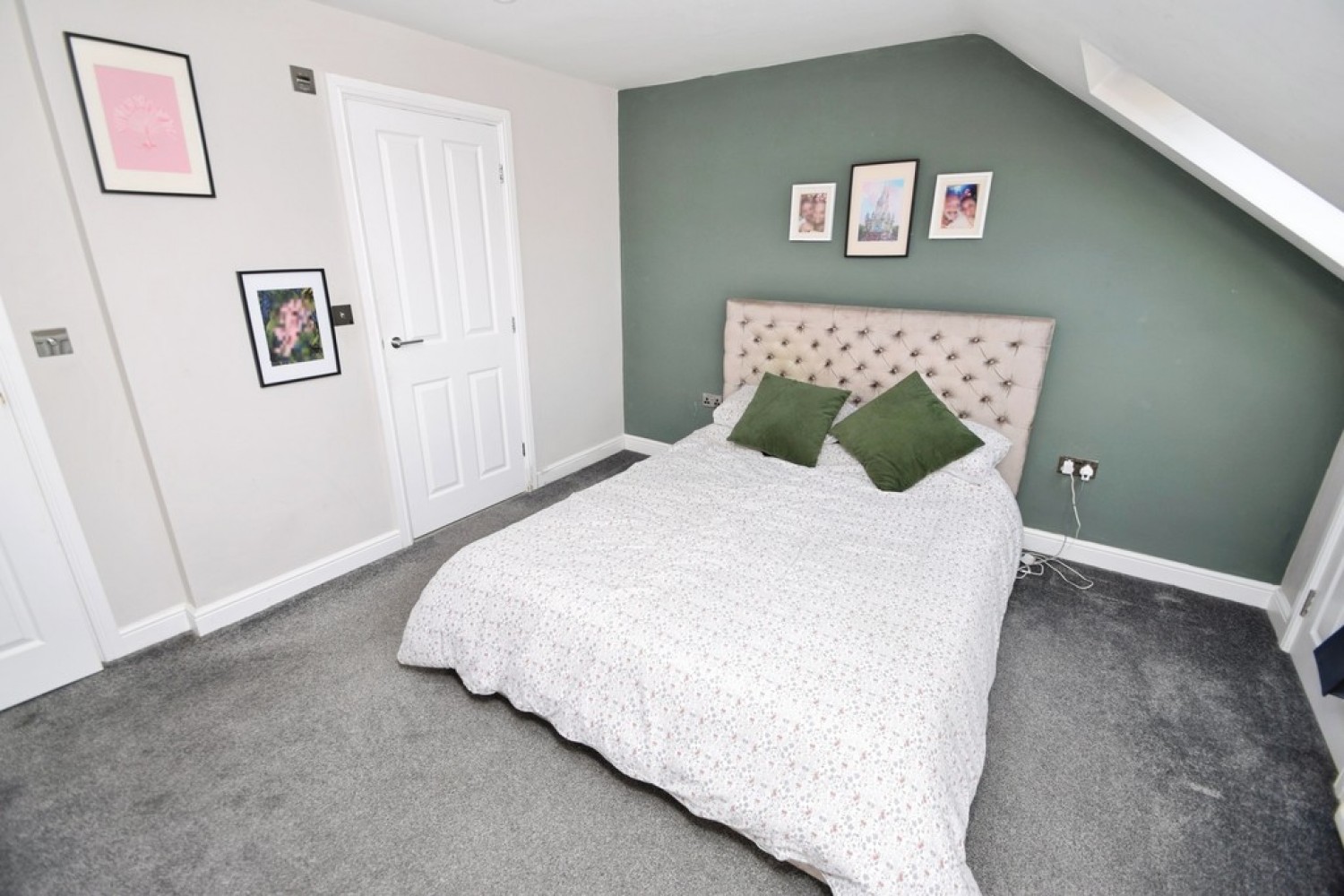 4 bedroom House for Sale Silsden, Keighley, West Yorkshire