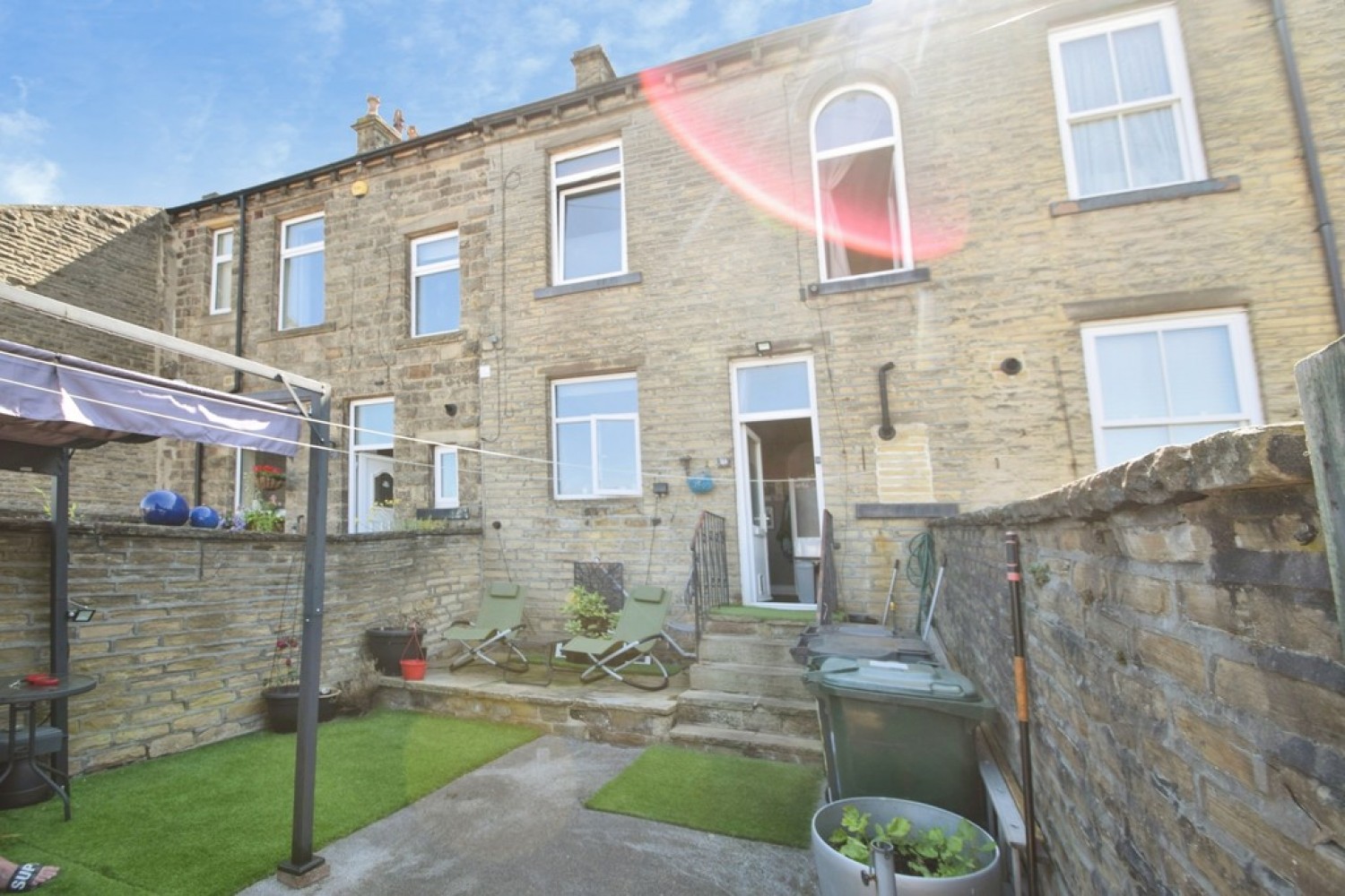 3 bedroom House for Sale Bingley, Bradford, West Yorkshire