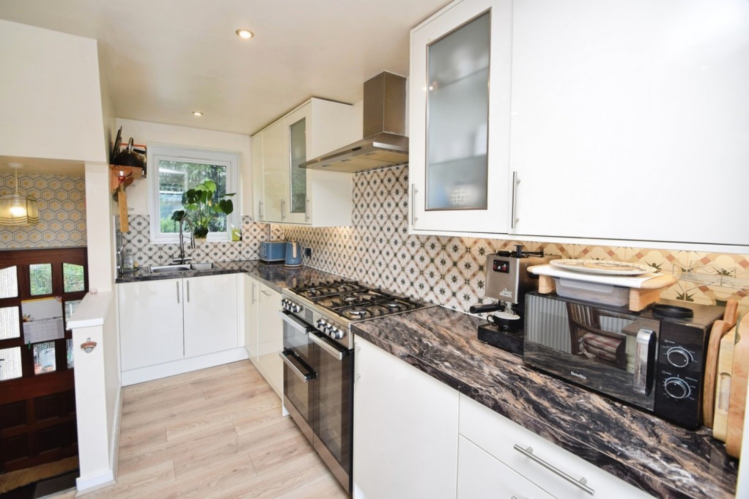 4 bedroom House for Sale Riddlesden, Keighley, West Yorkshire
