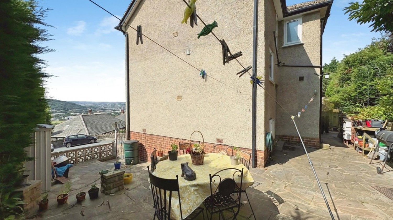 4 bedroom House for Sale Riddlesden, Keighley, West Yorkshire