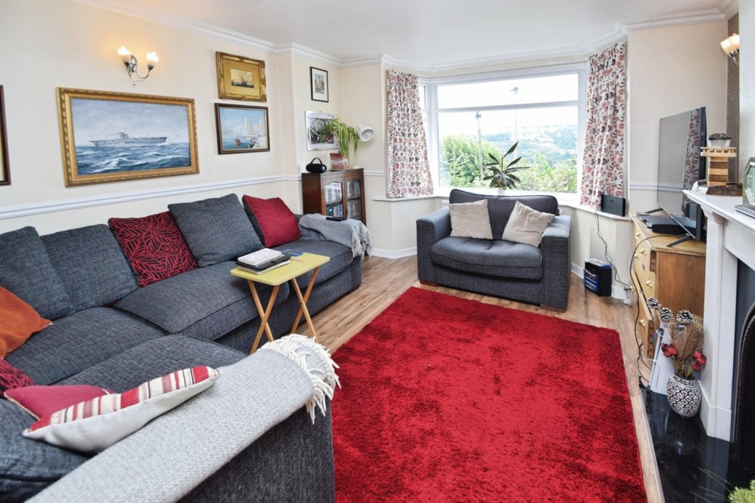 4 bedroom House for Sale Riddlesden, Keighley, West Yorkshire