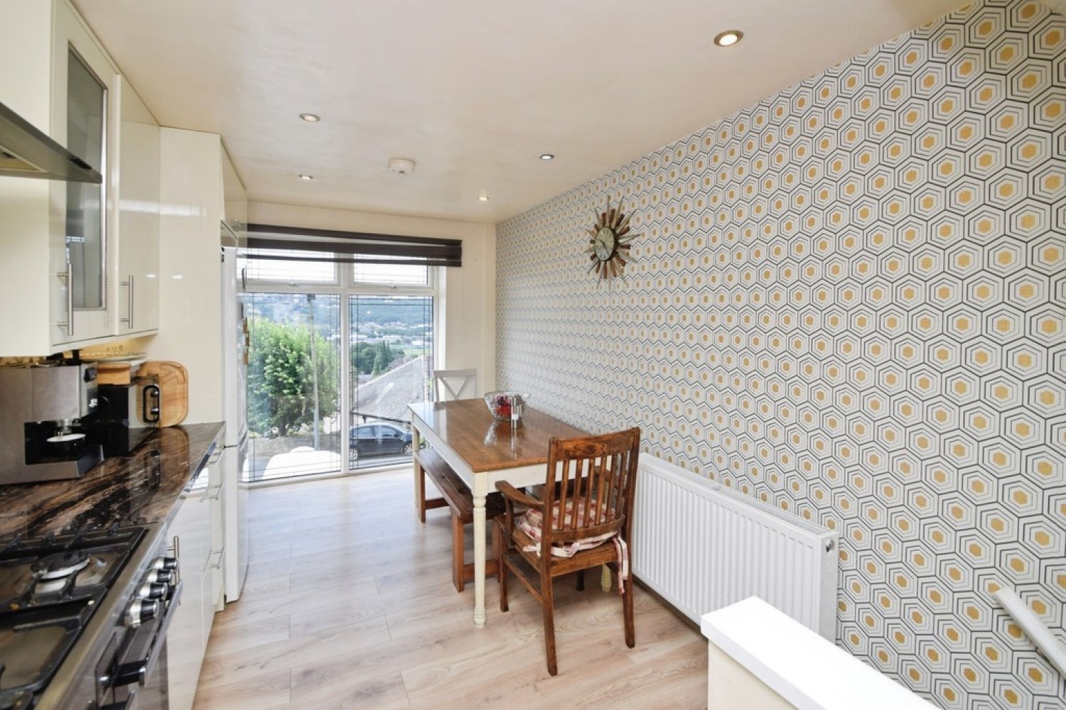 4 bedroom House for Sale Riddlesden, Keighley, West Yorkshire
