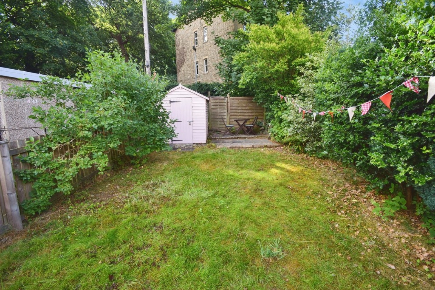 3 bedroom House for Sale Saltaire, Bradford, West Yorkshire