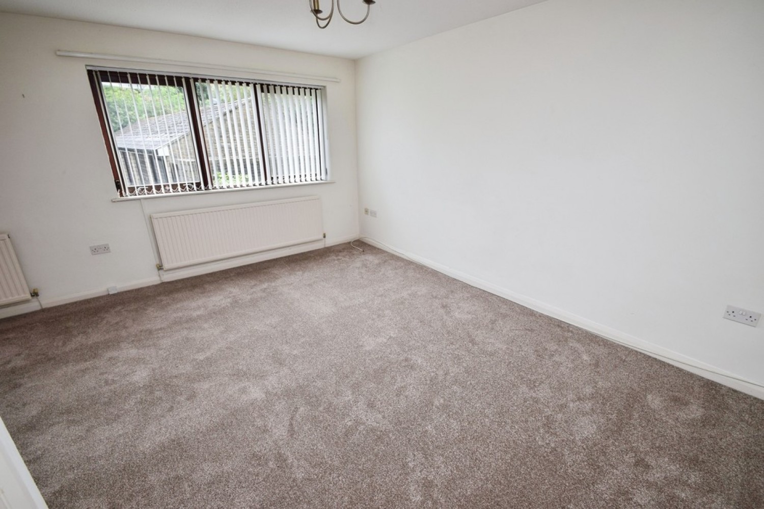 2 bedroom Flat for Sale Ashfield Road, Shipley, Bradford