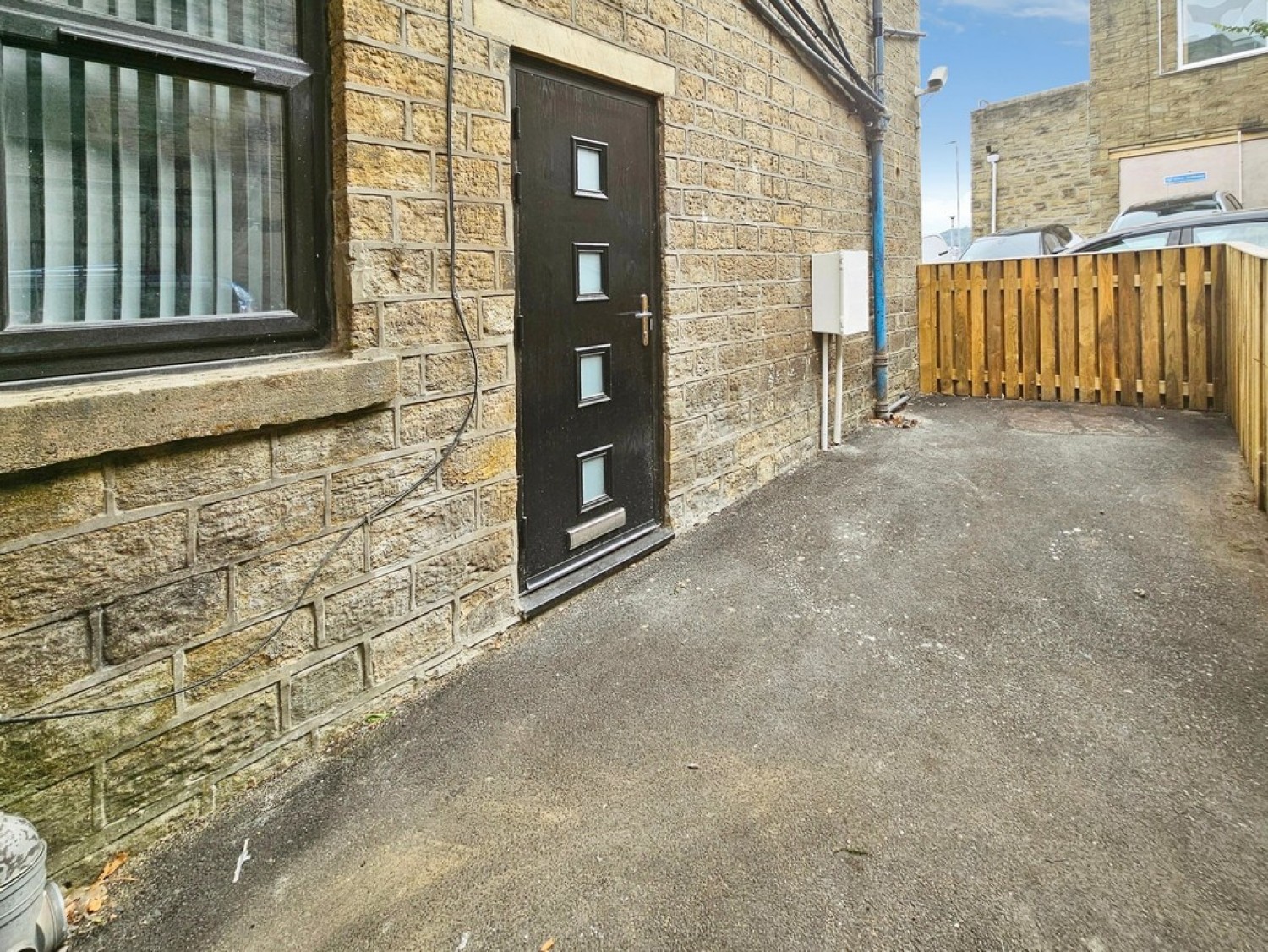 2 bedroom Flat for Letting Saltaire Road, Shipley, West Yorkshire