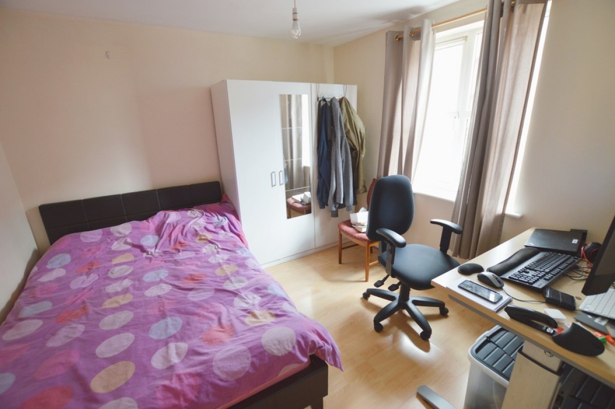 Noble Court, Mill Street