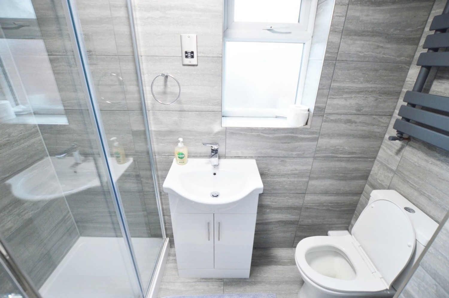 4 bedroom House for Letting Welden, Wexham