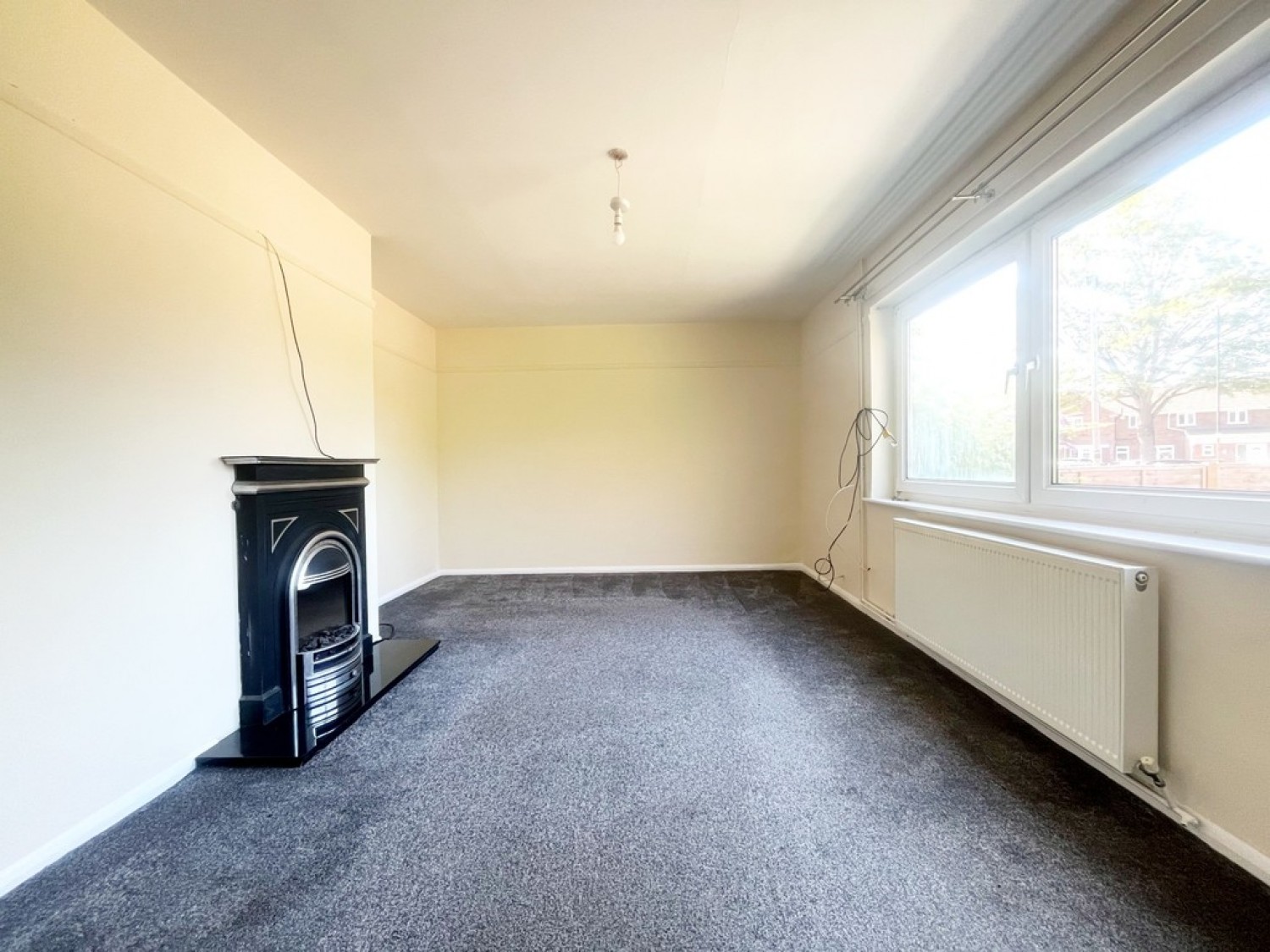 Knolton Way, Wexham