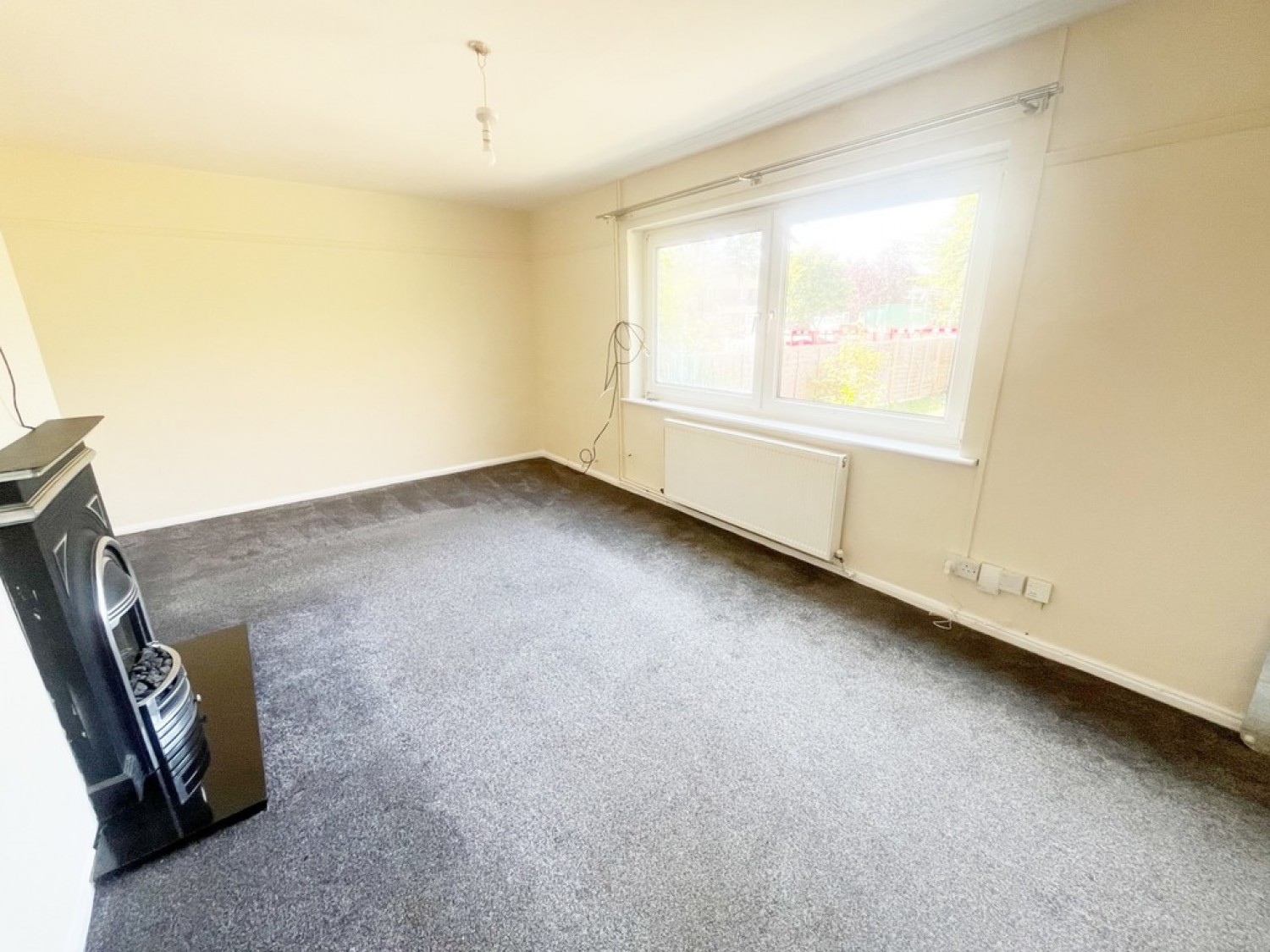 Knolton Way, Wexham