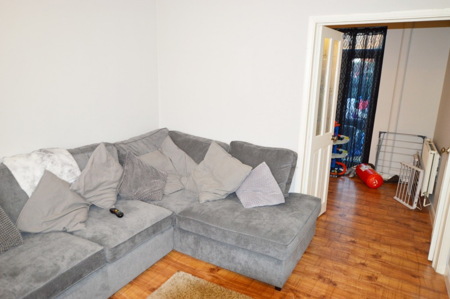 2 bedroom House for Letting Goodwin Road, Slough, Berkshire