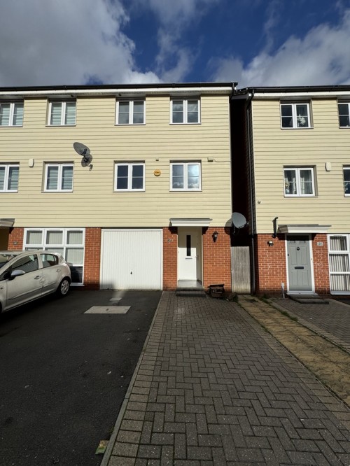 Kenbury Drive, Slough, Berkshire