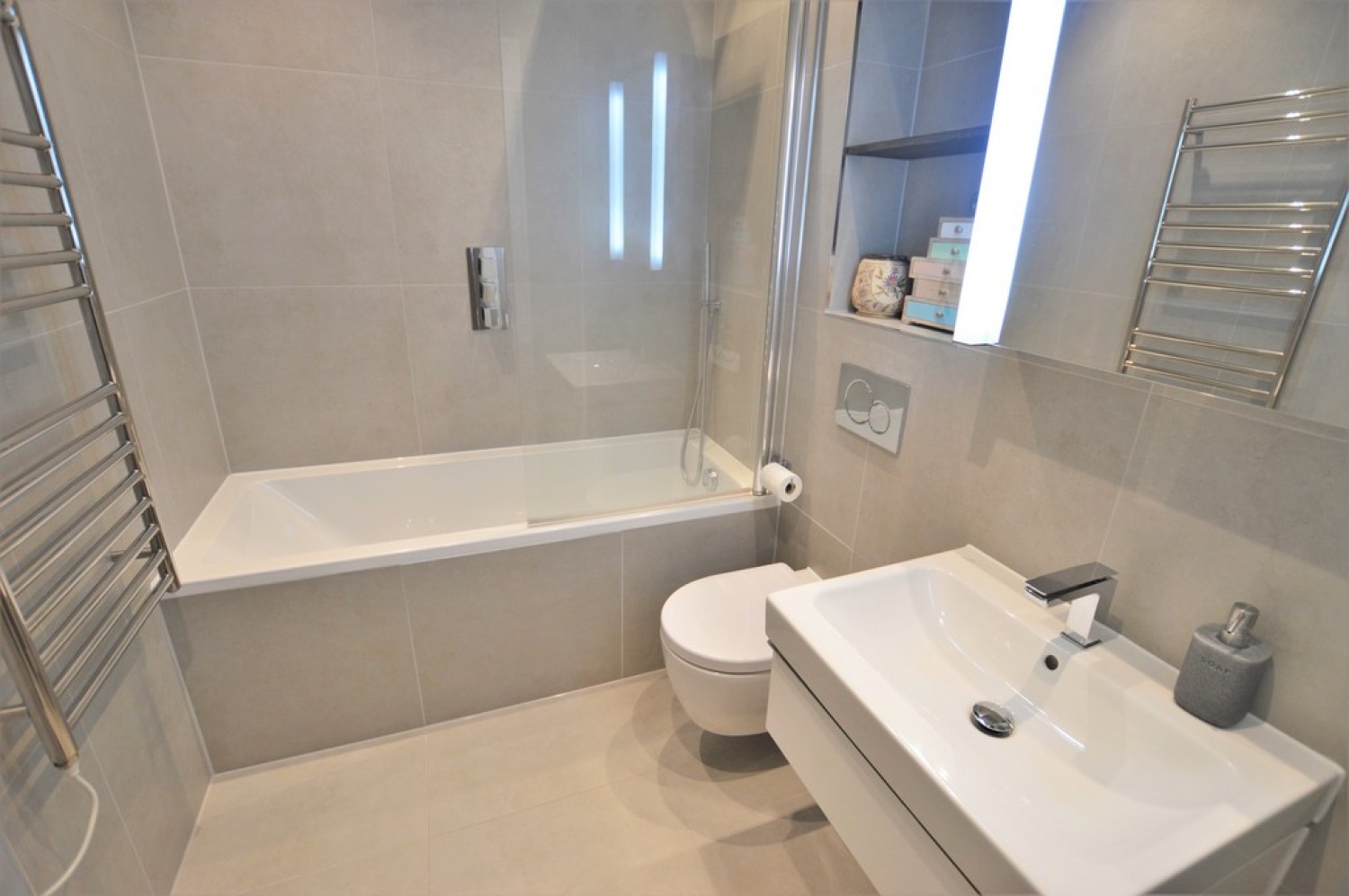 1 bedroom Flat for Letting Brickfield Court