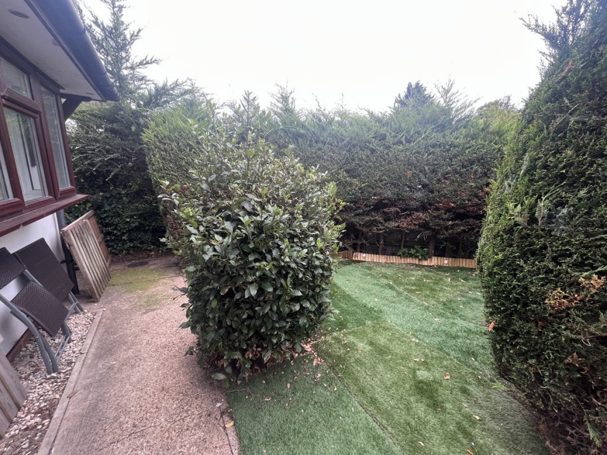 Flat 4 64 Ellington Park