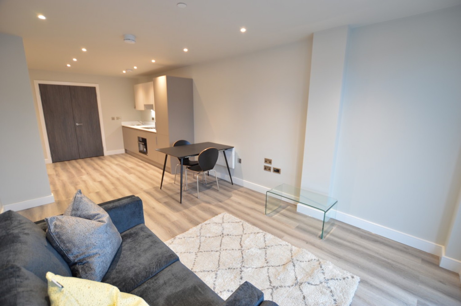 1 bedroom Flat for Letting The Metal Works, Petersfield Ave, Slough
