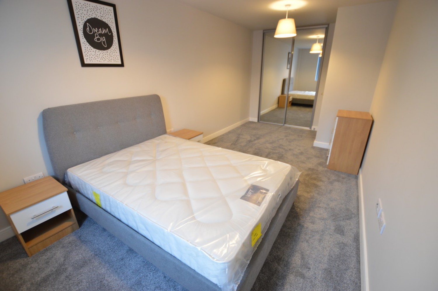 1 bedroom Flat for Letting The Metal Works, Petersfield Ave, Slough