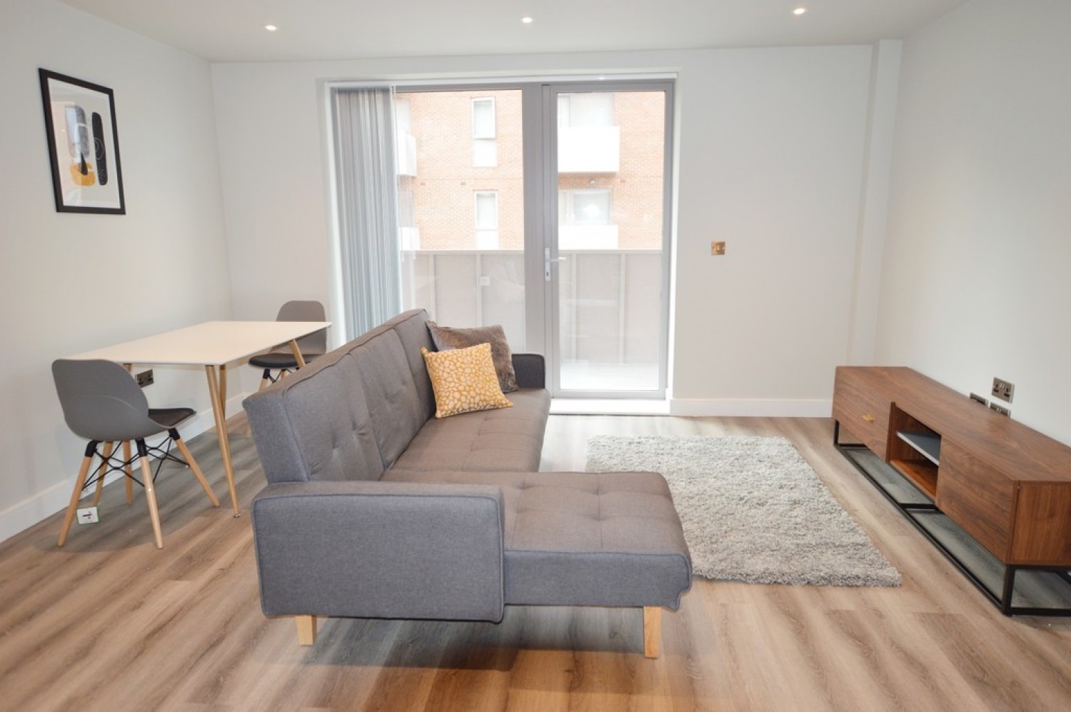 1 bedroom Flat for Letting Metal Works, Petersfield Avenue, Slough