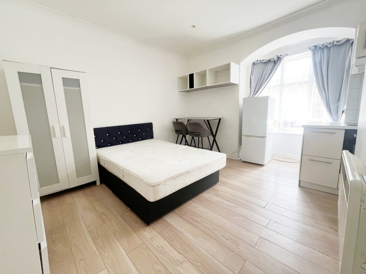 Hencroft Street South, Slough, Berkshire