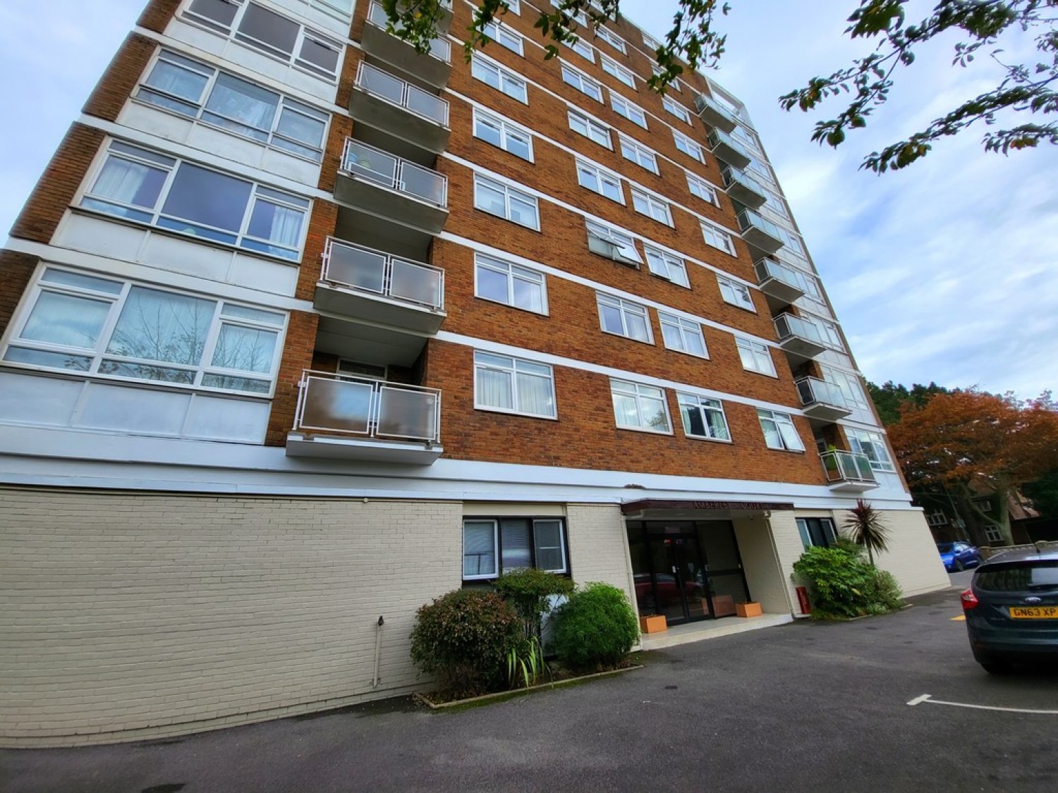 2 bedroom Flat for Letting Bath Road, Bournemouth
