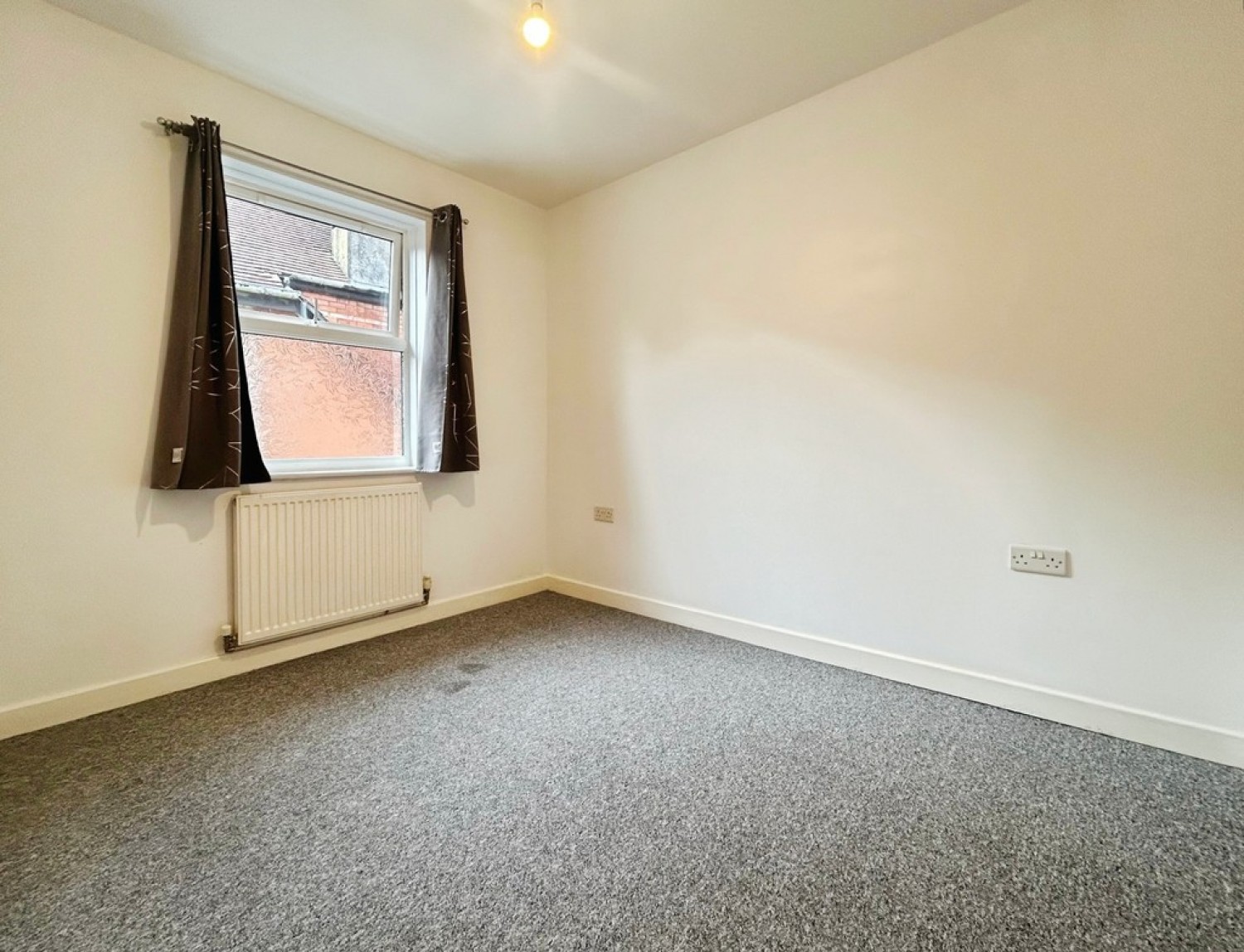 2 bedroom Flat for Letting Richmond Park Road, Bournemouth