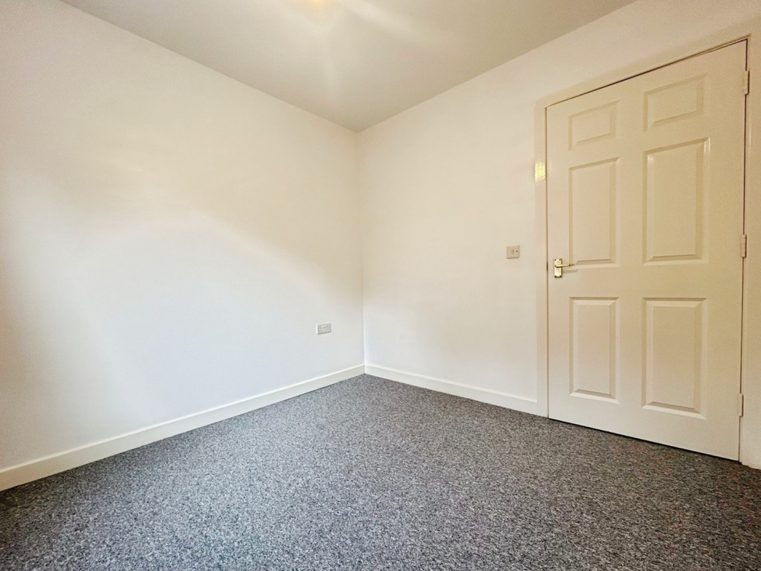 2 bedroom Flat for Letting Richmond Park Road, Bournemouth