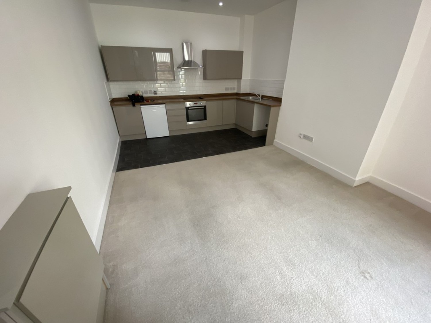 1 bedroom Flat for Letting St Peters Road, Bournemouth